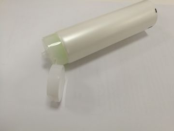 Durchmesser der Gesichtsreiniger-Pearl White-Plastikpressungs-Rohr-PBL 40 und 170mm Höhe 100g